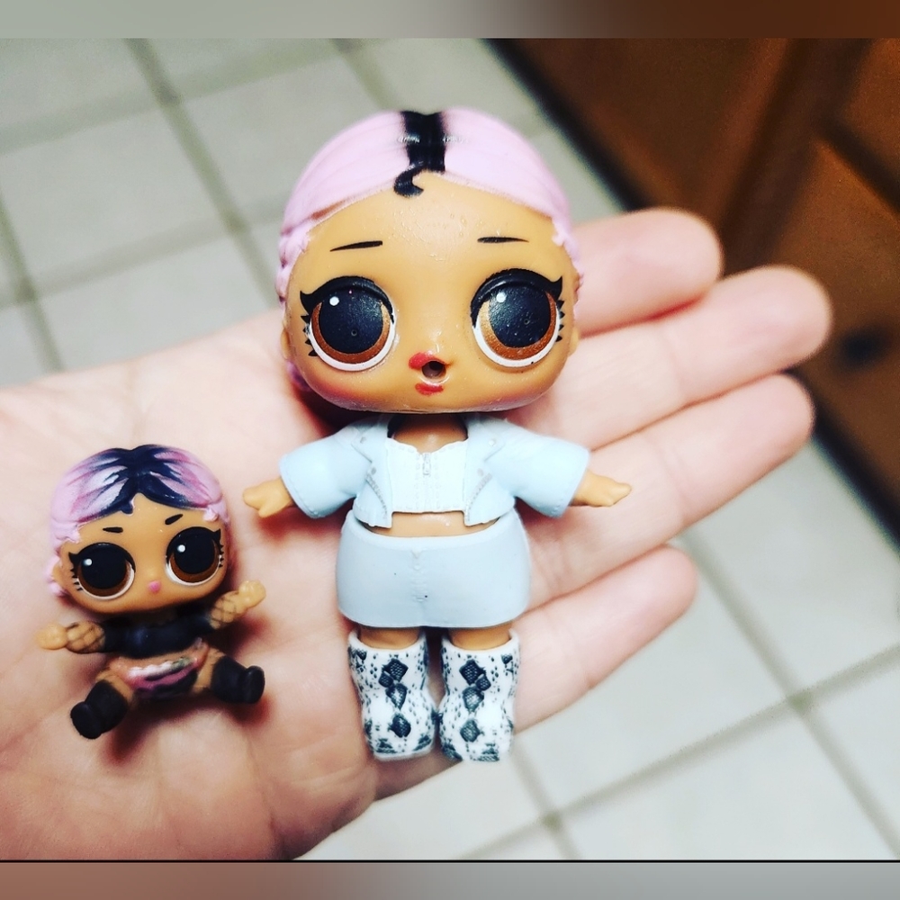MGA LOL Surprise Dolls Limited Edition Jet Set Q.T. & Lil Sis Jet Set Q.T.